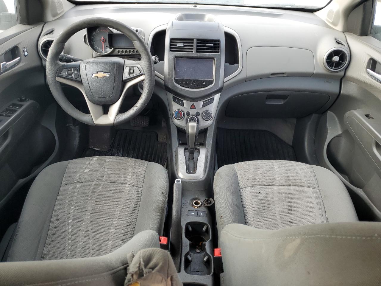 1G1JC5SH8F4165574 2015 Chevrolet Sonic Lt