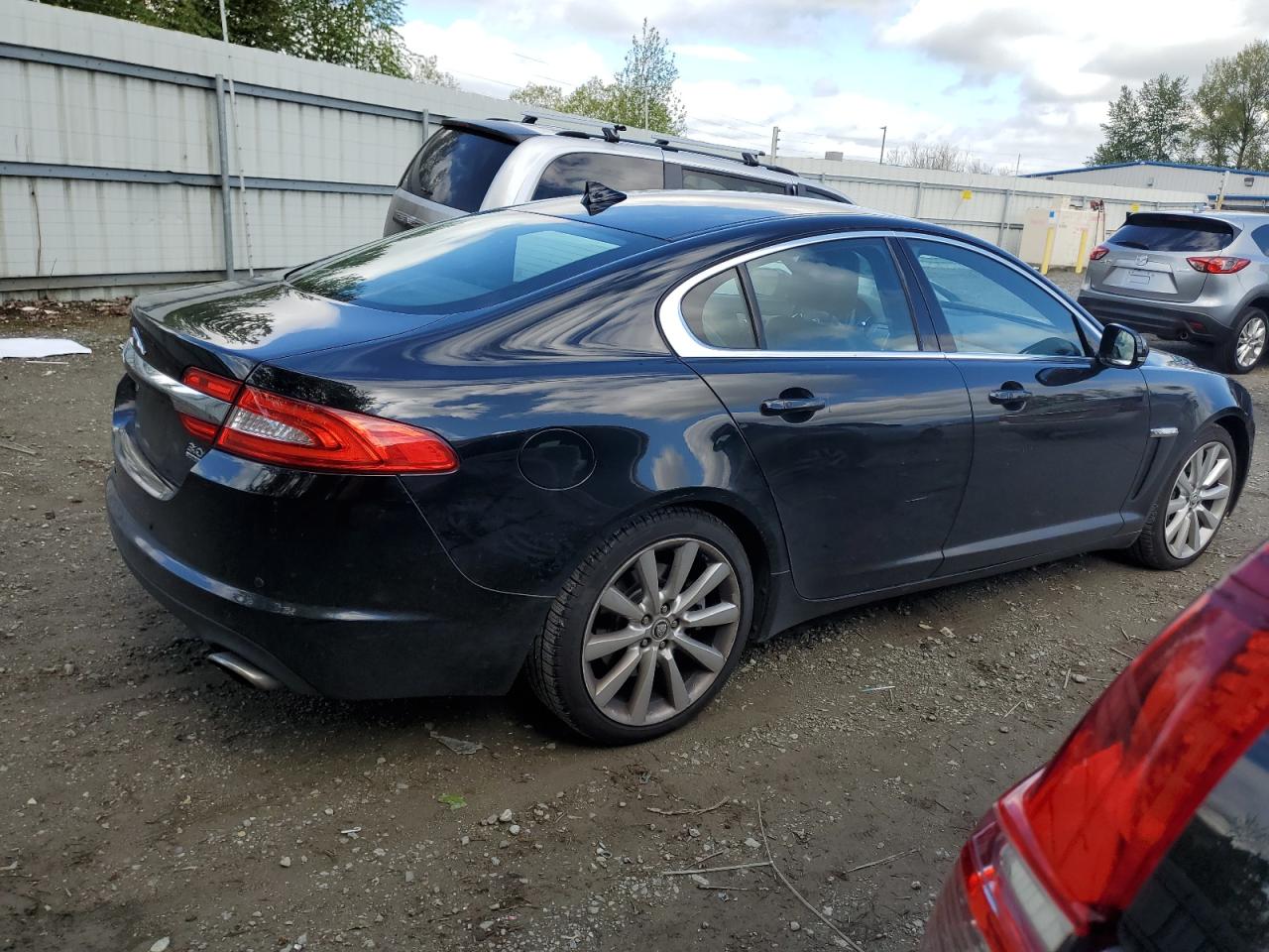 2013 Jaguar Xf vin: SAJWJ0EF8D8S85270