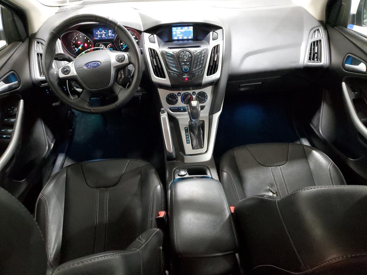 1FADP3F2XDL375816 2013 Ford Focus Se