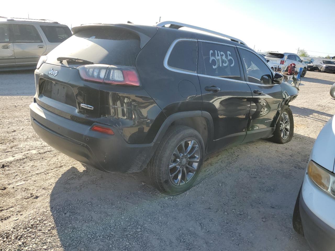 1C4PJLLB6KD478932 2019 Jeep Cherokee Latitude Plus