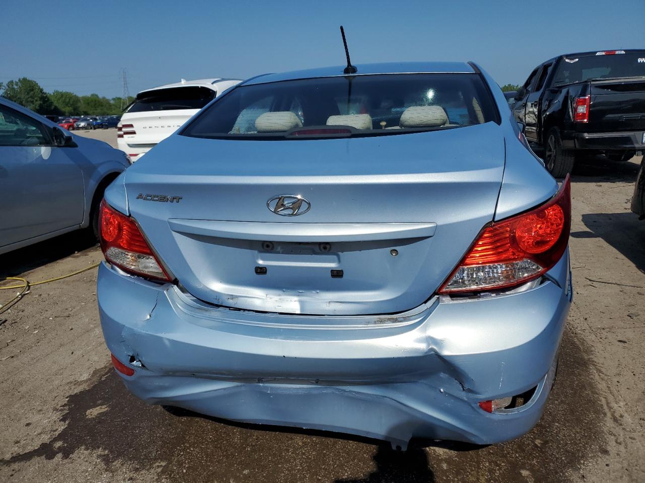 KMHCT4AE8CU193559 2012 Hyundai Accent Gls