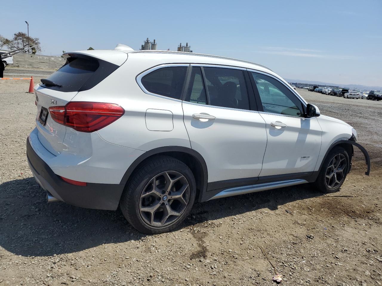 WBXHU7C37J5L05220 2018 BMW X1 Sdrive28I