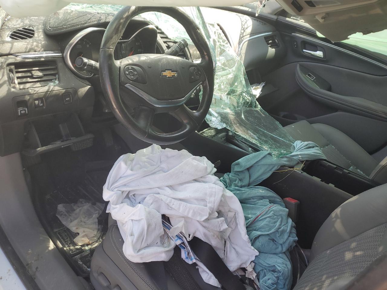 1G11Z5S34KU108267 2019 Chevrolet Impala Lt