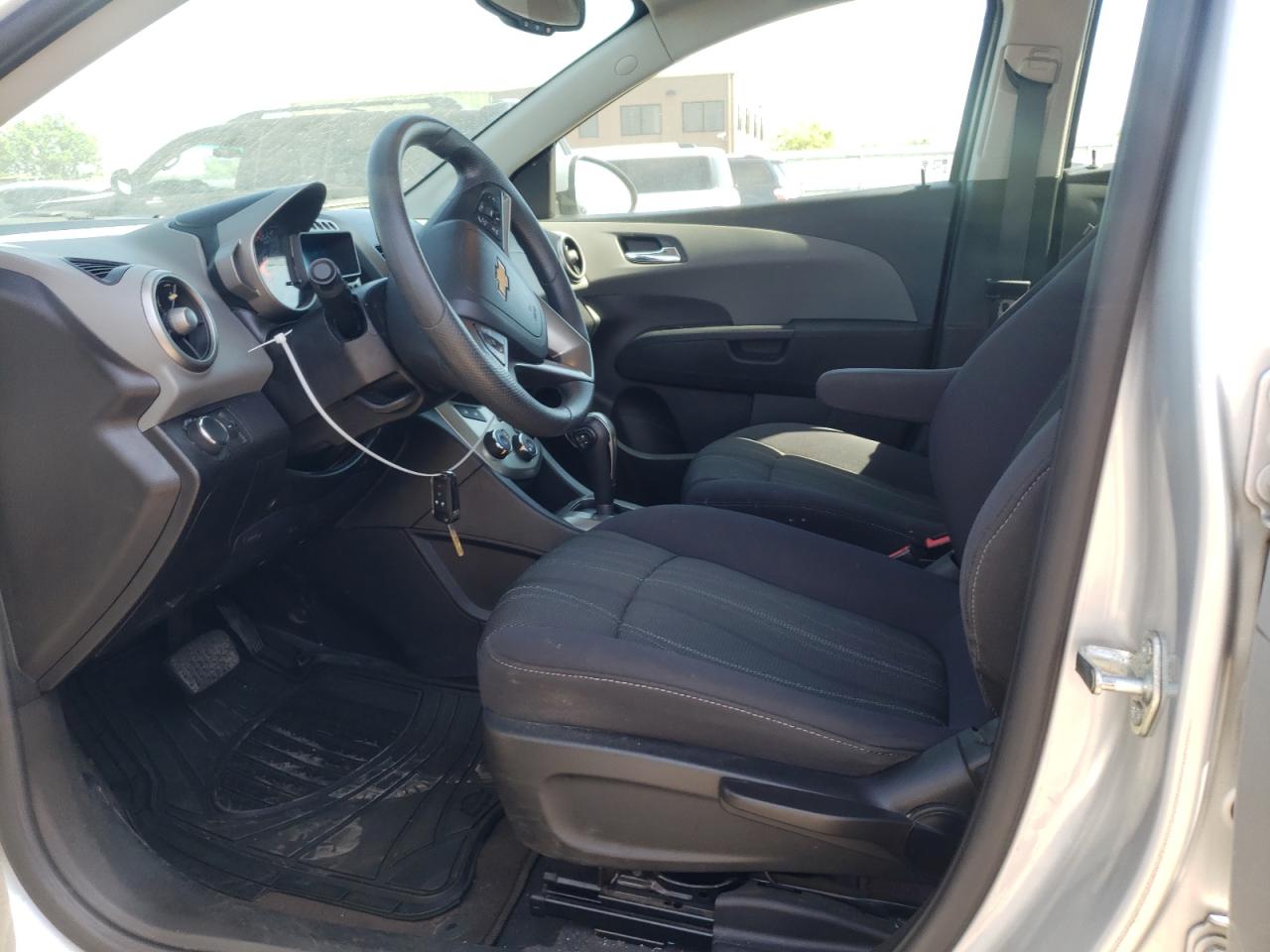 1G1JC6SH4F4138913 2015 Chevrolet Sonic Lt