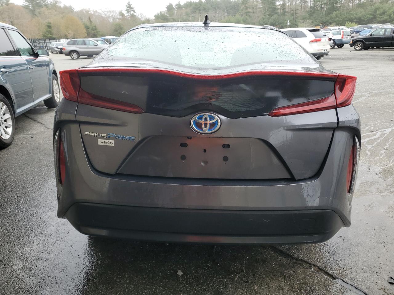 JTDKAMFP1M3175167 2021 Toyota Prius Prime Le