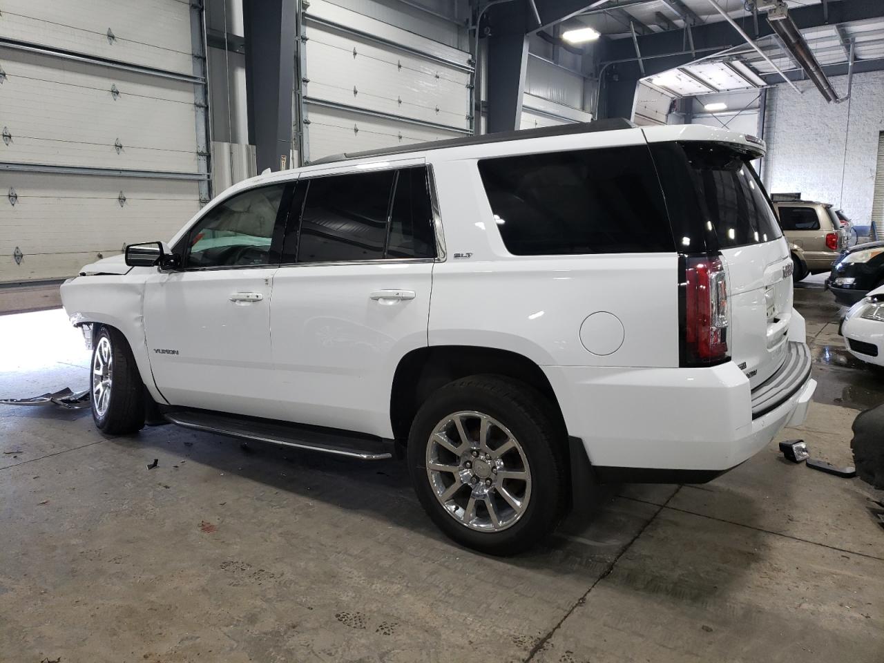 2017 GMC Yukon Slt vin: 1GKS2BKC4HR109501