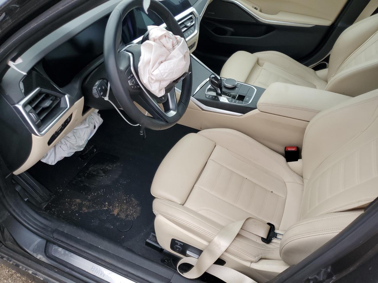 3MW5R7J0XM8B63587 2021 BMW 330Xi