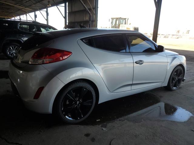 2017 Hyundai Veloster VIN: KMHTC6AD8HU318215 Lot: 57463894