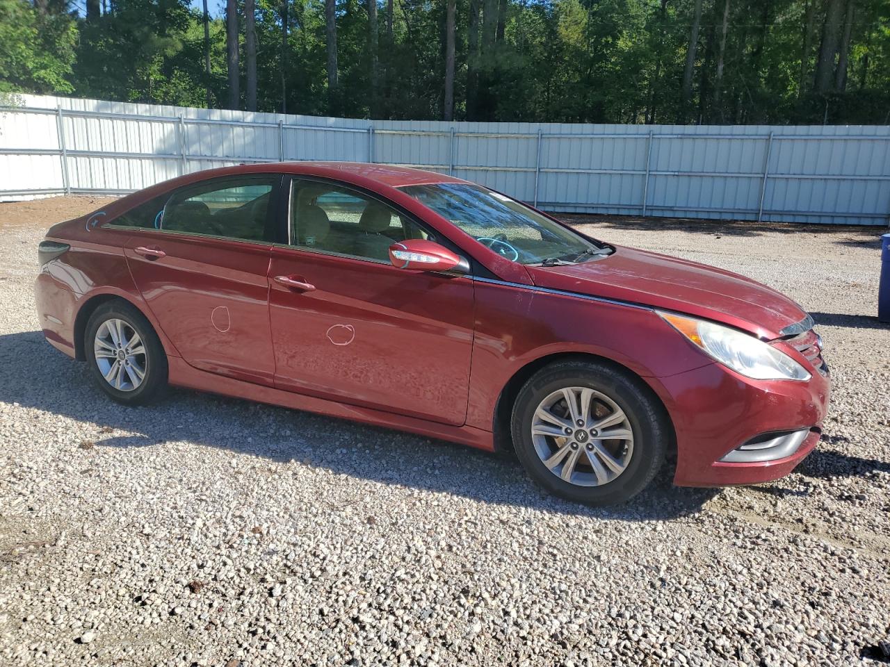 2014 Hyundai Sonata Gls vin: 5NPEB4AC7EH813670