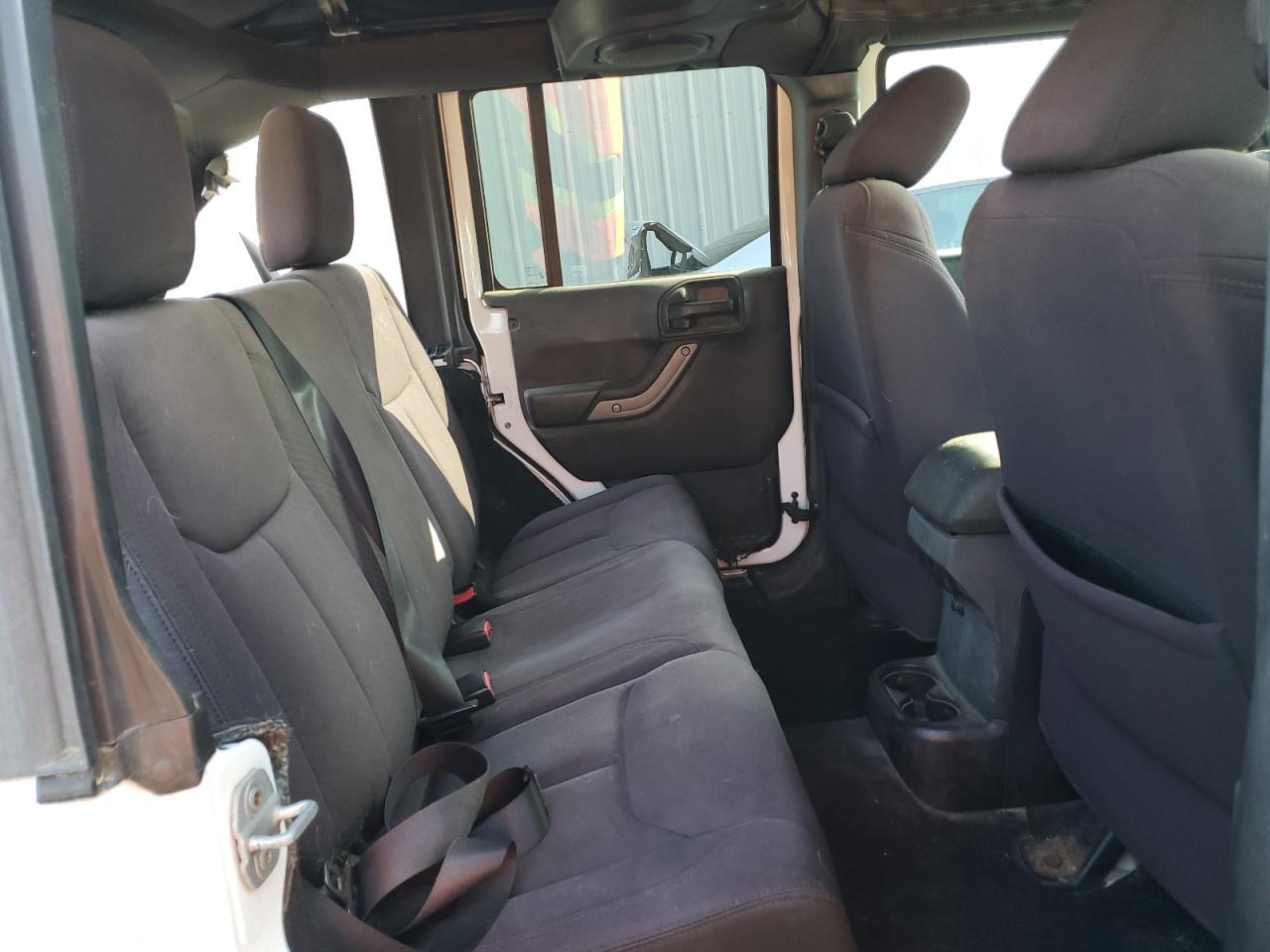 1C4BJWDG3DL660716 2013 Jeep Wrangler Unlimited Sport