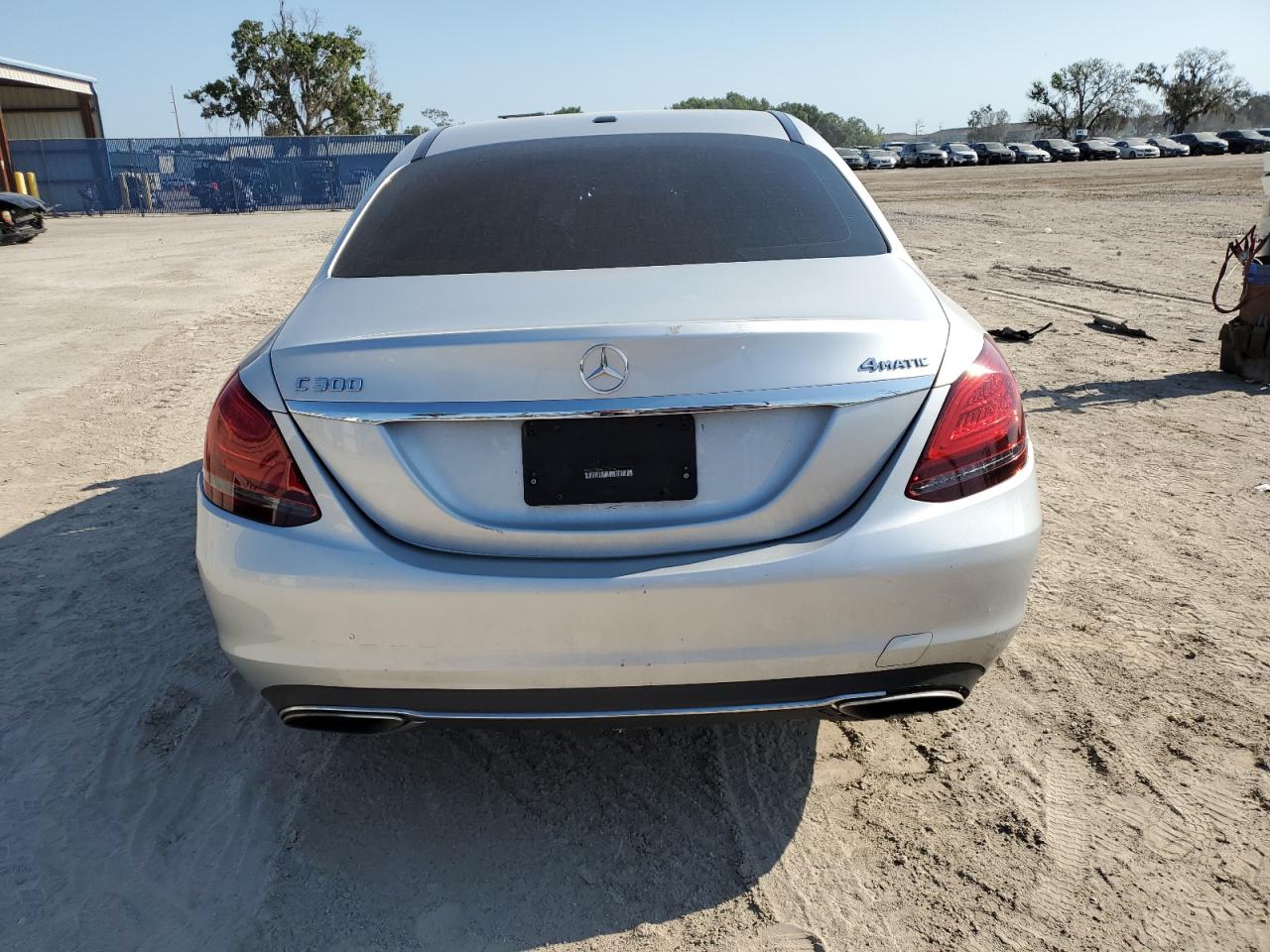 55SWF8EB3KU319395 2019 Mercedes-Benz C 300 4Matic