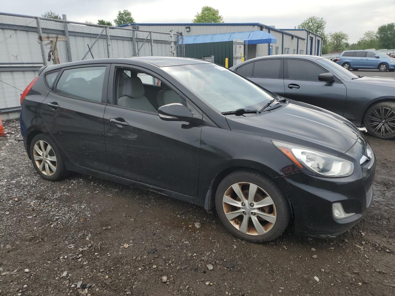 KMHCU5AE6DU066507 2013 Hyundai Accent Gls