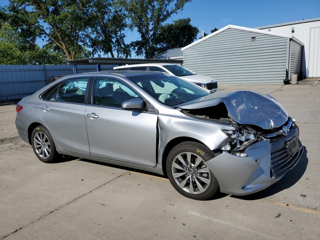 4T1BF1FKXGU607642 2016 Toyota Camry Le