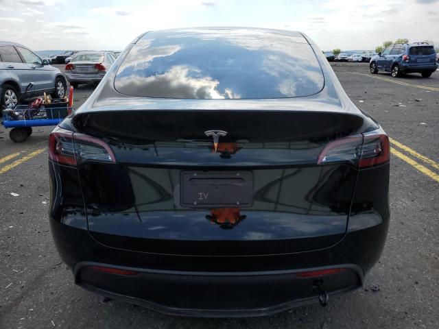 2024 Tesla Model Y VIN: 7SAYGDED5RF011448 Lot: 54087424