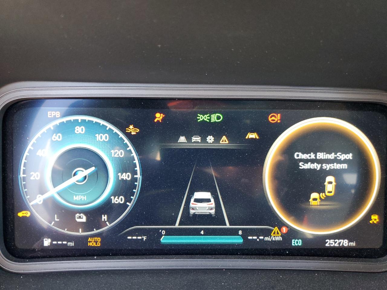 KM8K23AG0PU184385 2023 Hyundai Kona Se