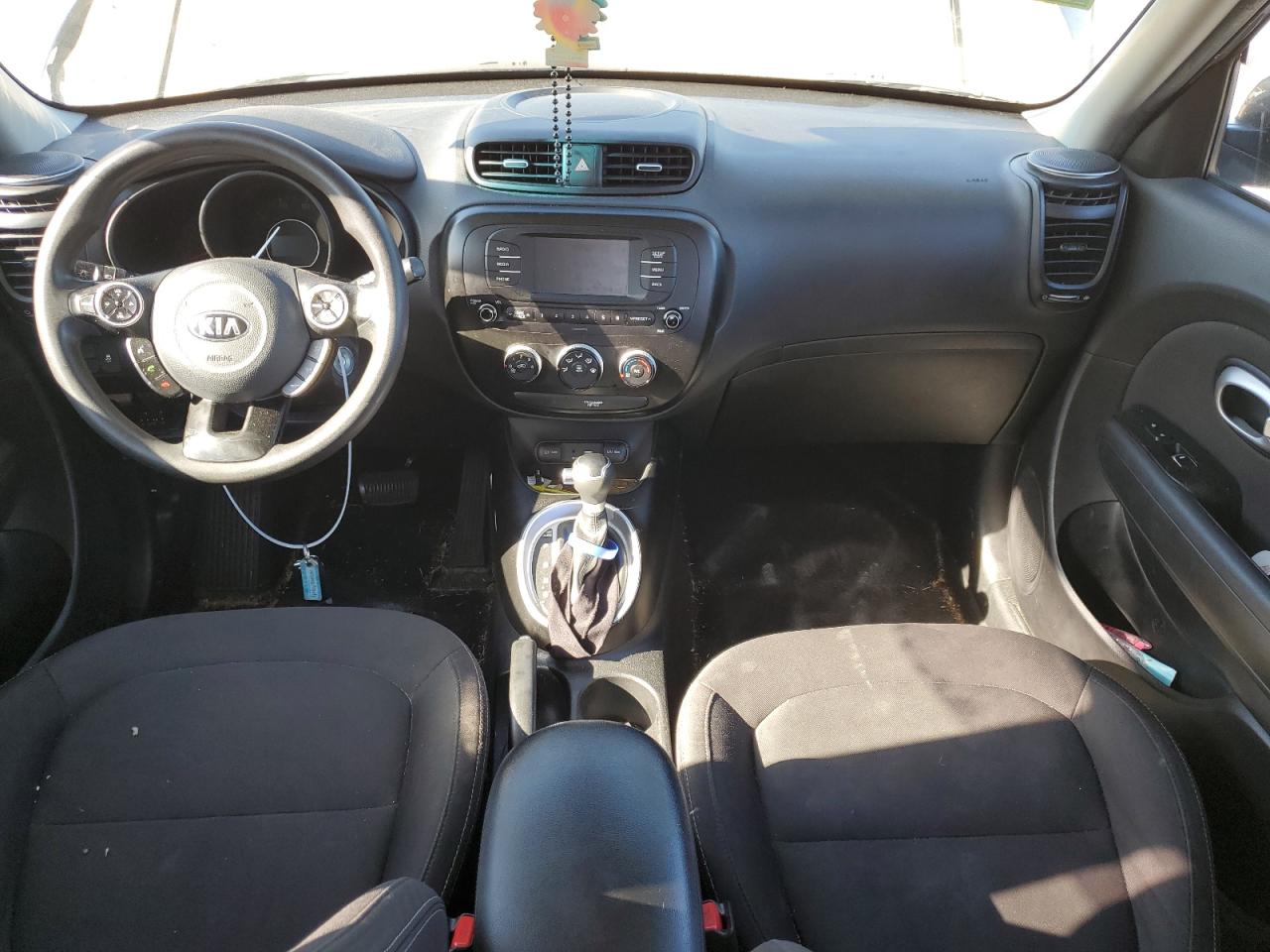 KNDJN2A27J7540648 2018 Kia Soul