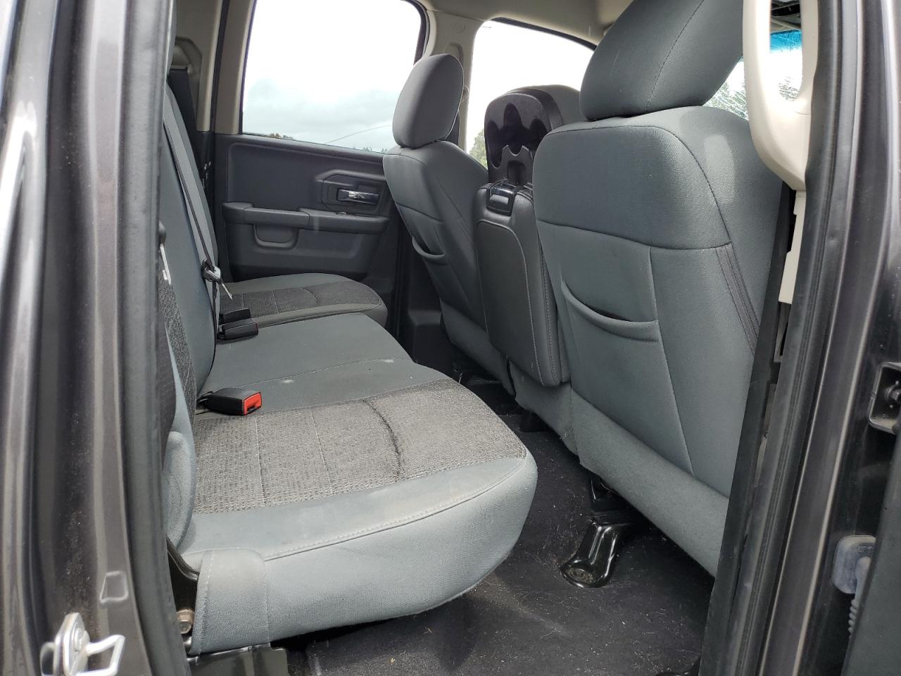 1C6RR7GT2GS377814 2016 Ram 1500 Slt