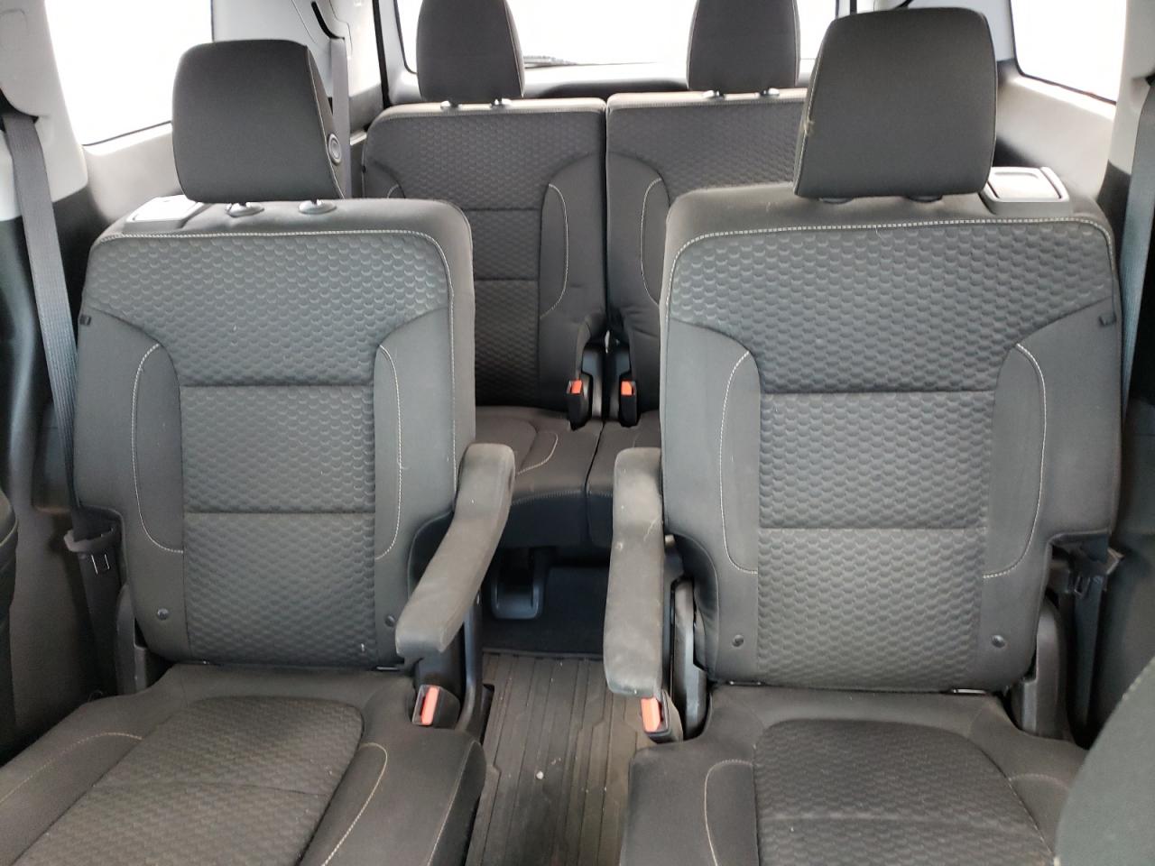 1GKKNSLA3JZ183101 2018 GMC Acadia Sle