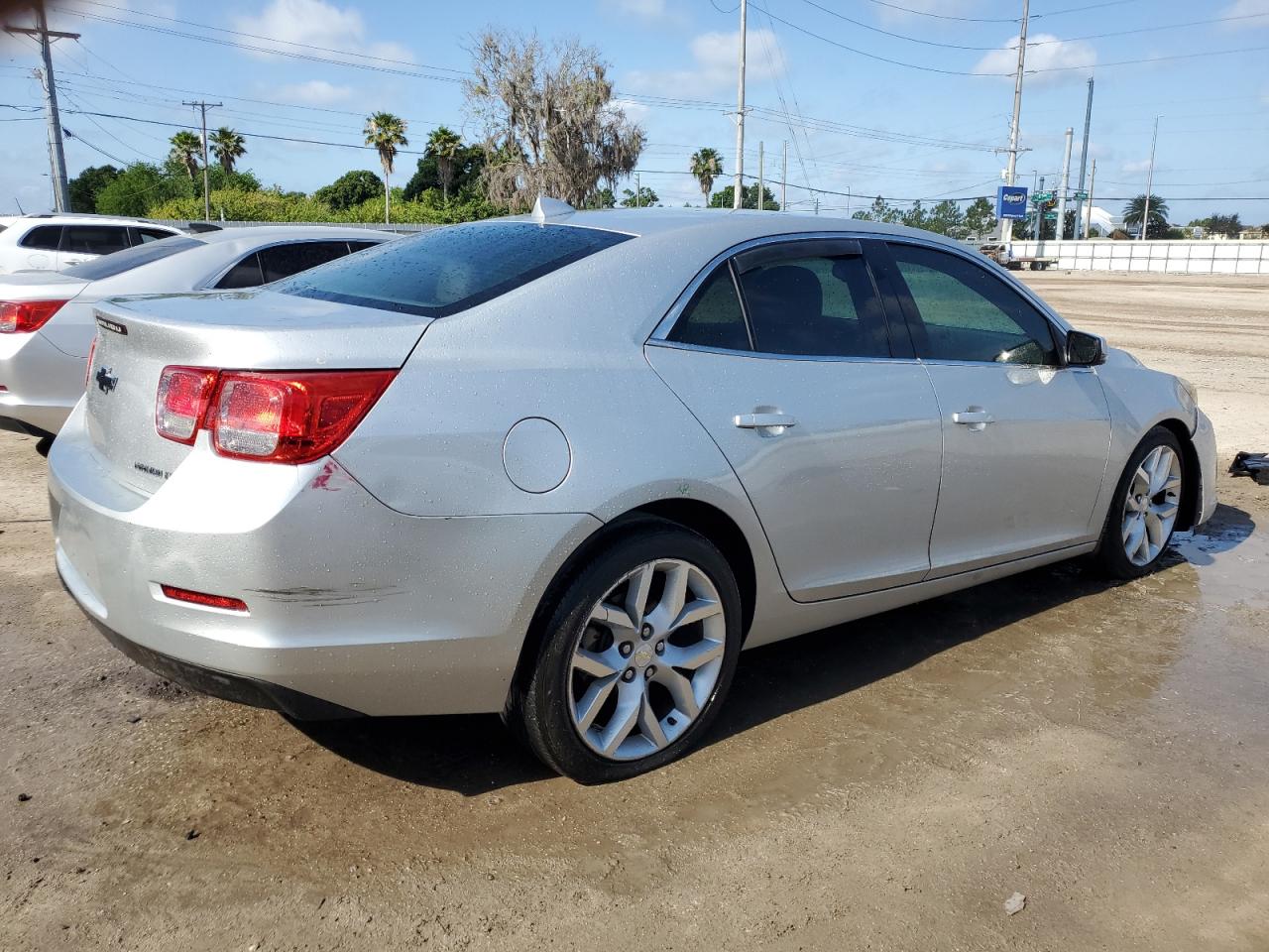 1G11E5SA1DF269886 2013 Chevrolet Malibu 2Lt