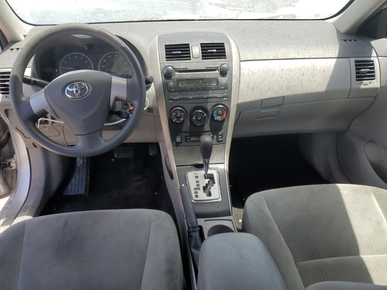 2T1BU4EEXAC268845 2010 Toyota Corolla Base