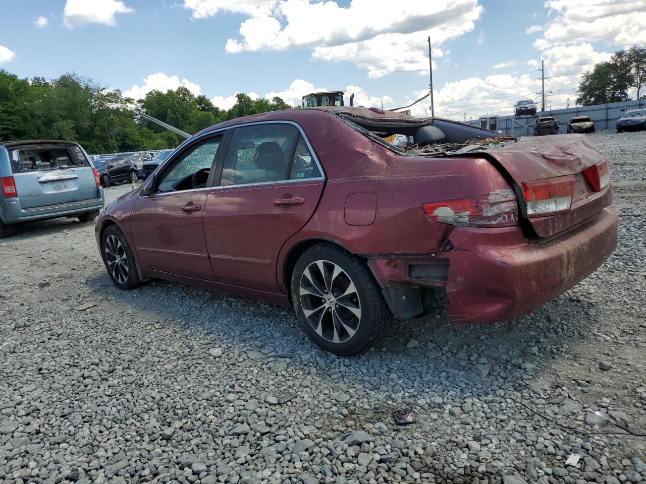 1HGCM568X4A136147 2004 Honda Accord Ex