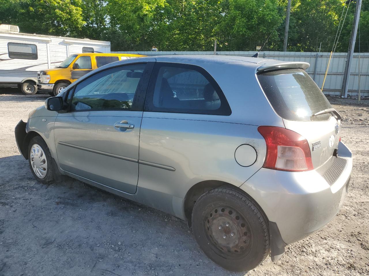 JTDJT923X85173577 2008 Toyota Yaris