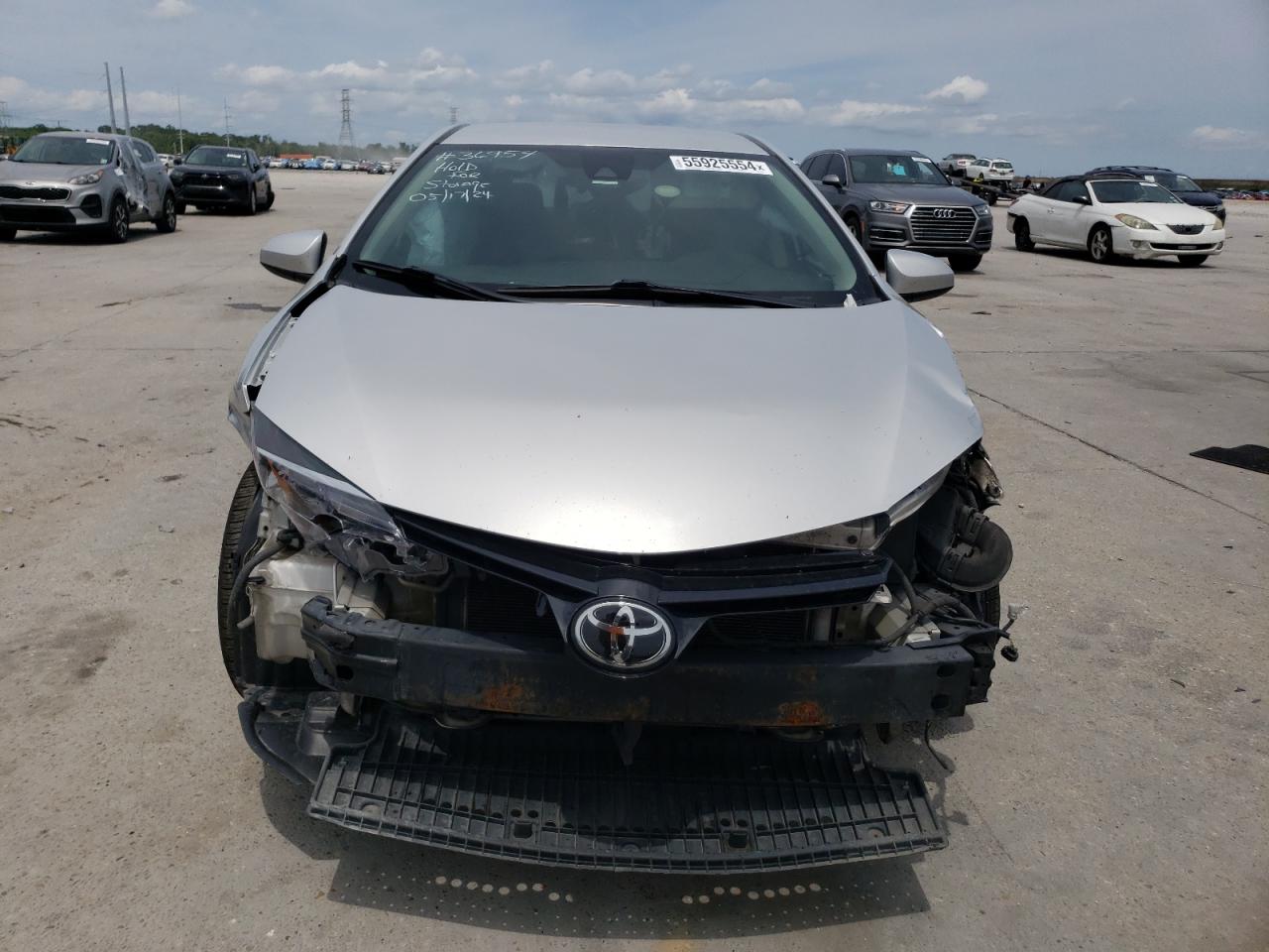 5YFBURHE7JP852788 2018 Toyota Corolla L