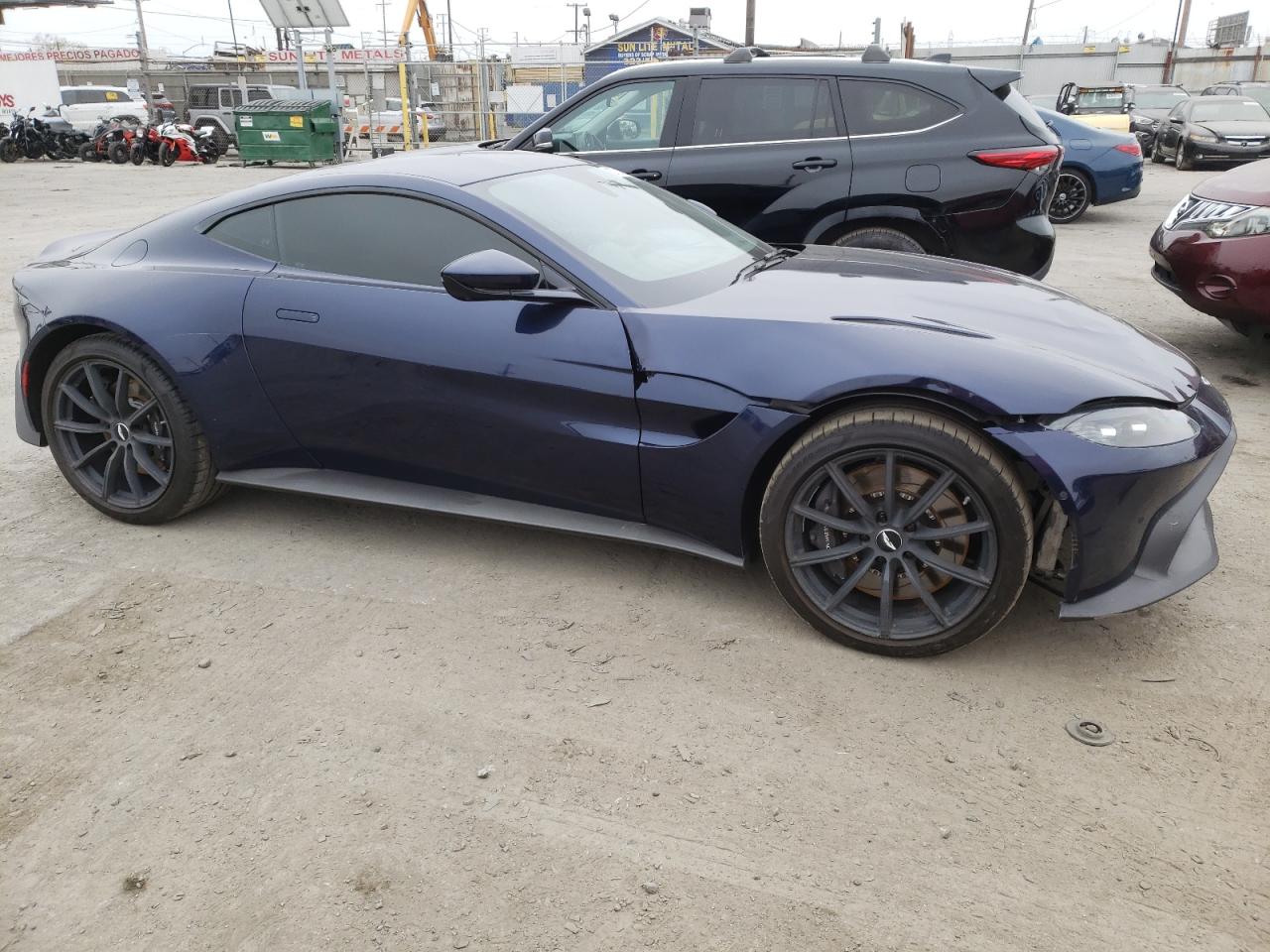 2020 Aston Martin Vantage vin: SCFSMGAWXLGN03623