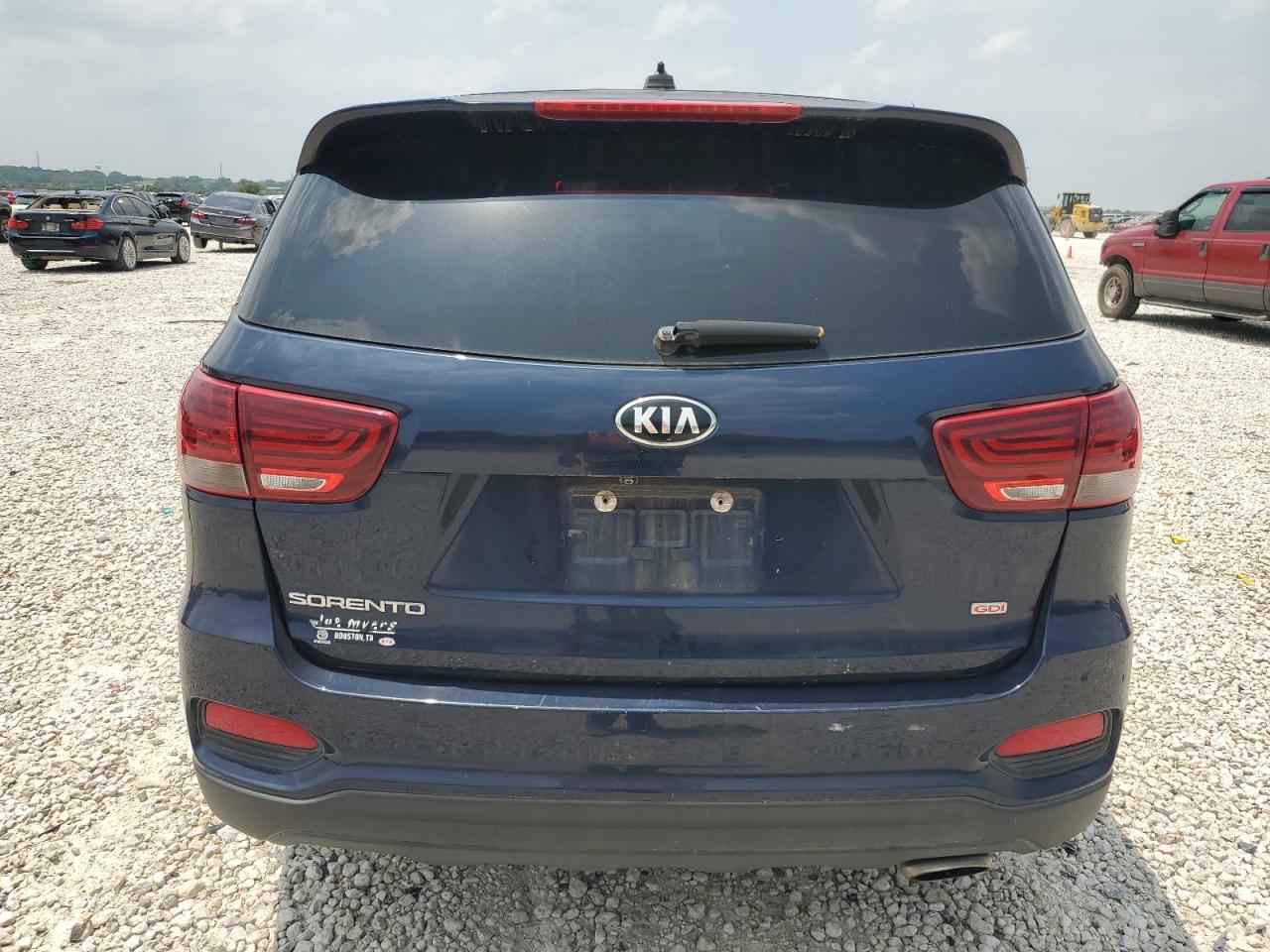 2019 Kia Sorento L vin: 5XYPG4A33KG522578