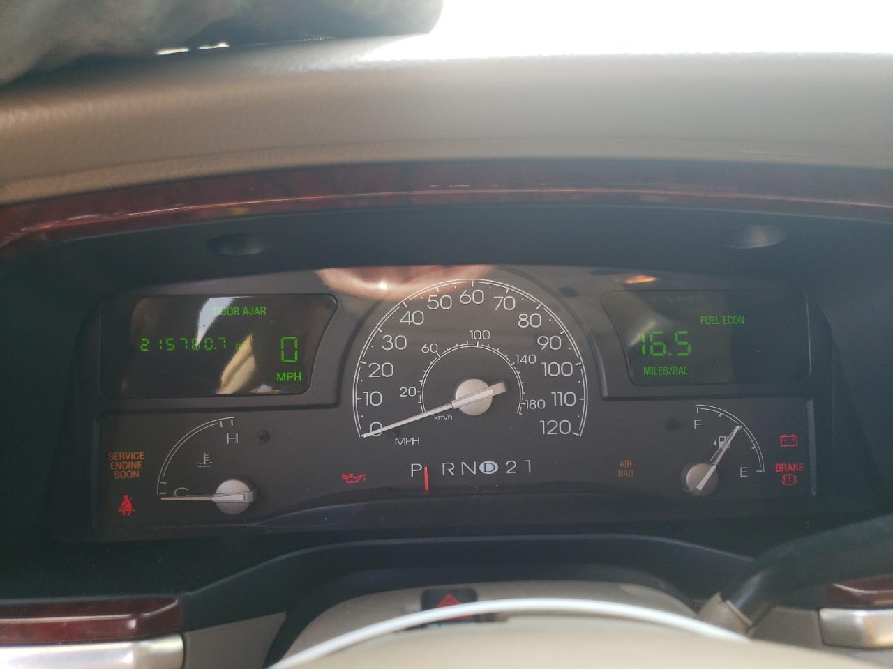 1LNHM85W83Y628232 2003 Lincoln Town Car Cartier L