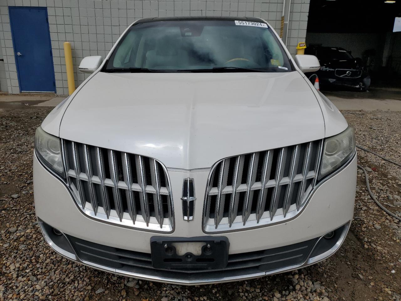 2LMHJ5ATXBBJ55078 2011 Lincoln Mkt