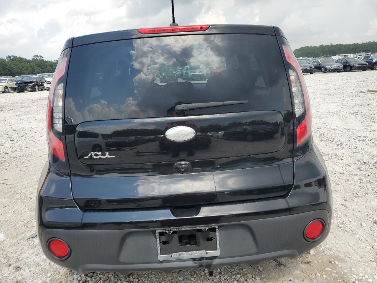 2019 Kia Soul vin: KNDJN2A29K7642681