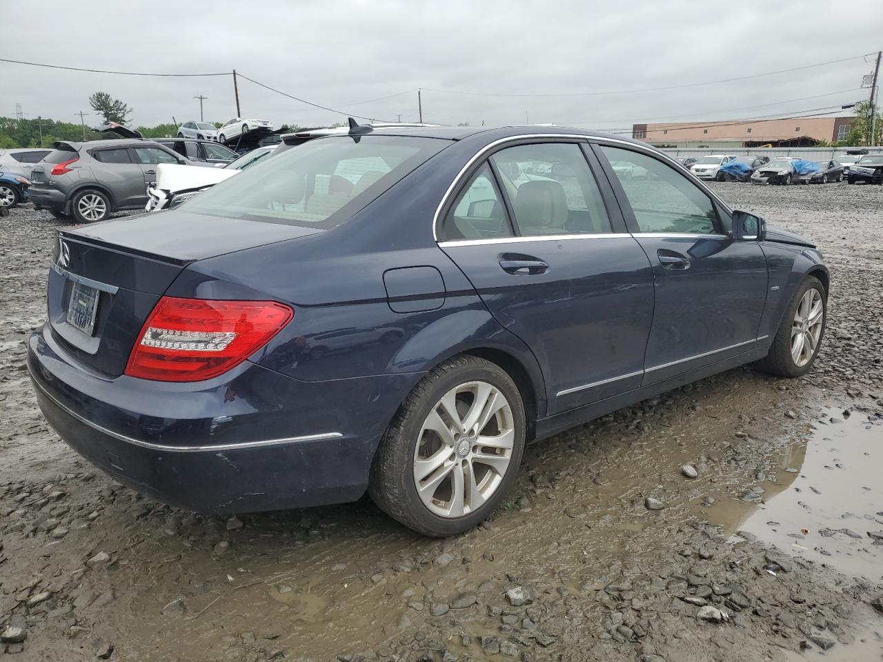 WDDGF4HB2CA671071 2012 Mercedes-Benz C 250