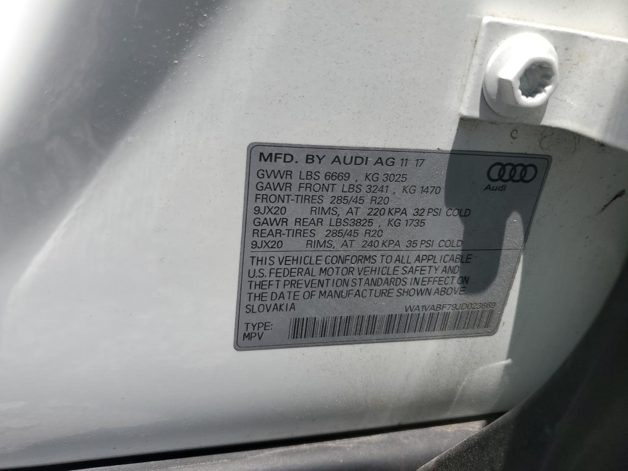 WA1VABF79JD023669 2018 Audi Q7 Prestige