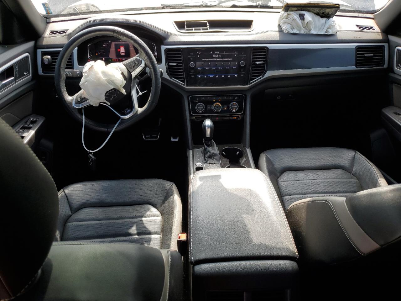 1V2FE2CA1NC200420 2022 Volkswagen Atlas Cross Sport Sel Premium R-Line