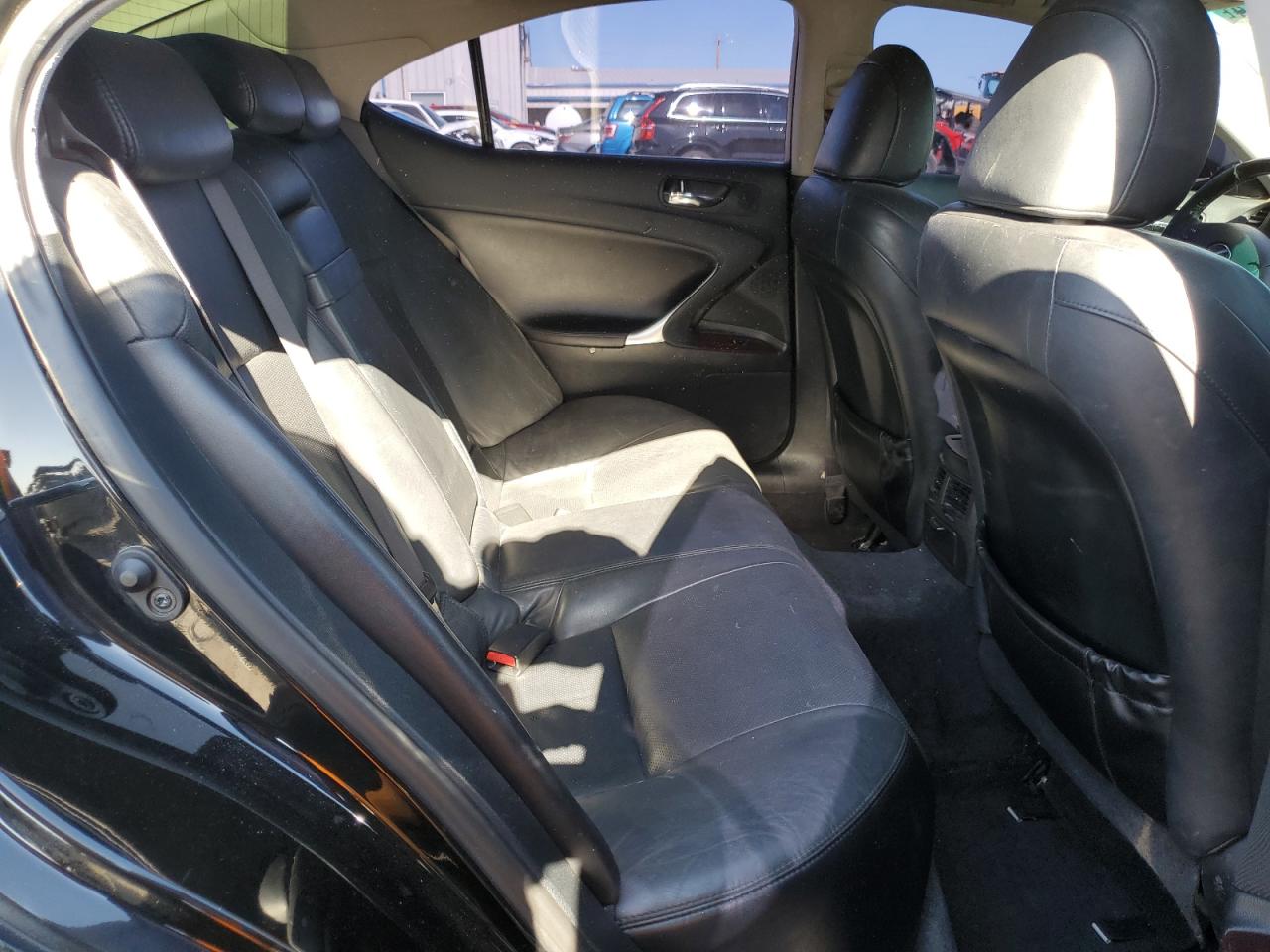 JTHBK262285052038 2008 Lexus Is 250