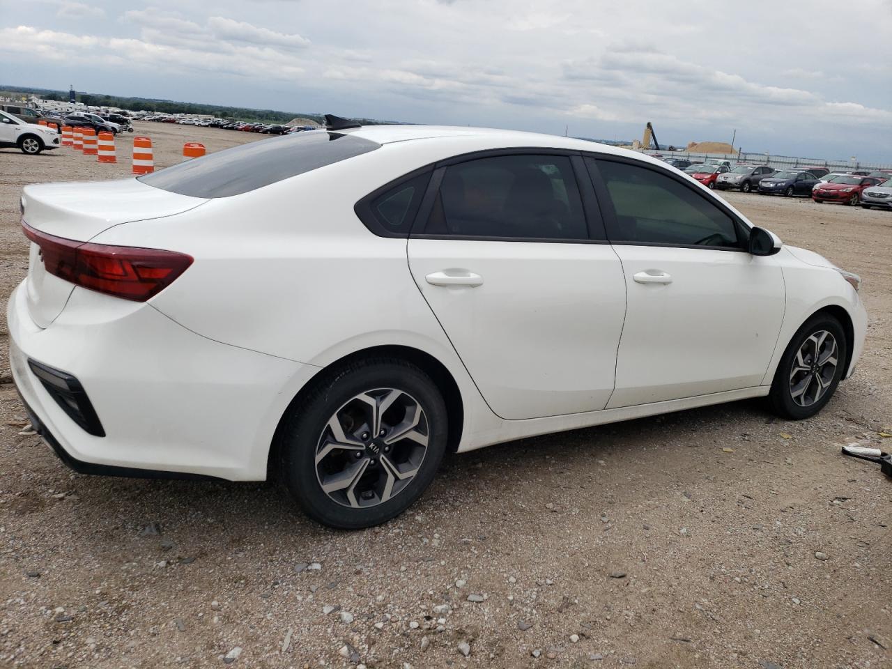 3KPF24AD3KE113223 2019 Kia Forte Fe