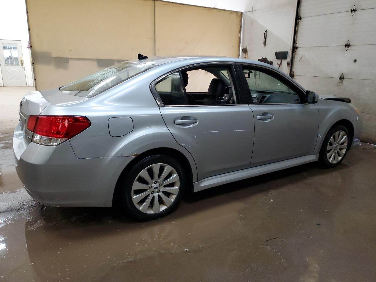 2012 Subaru Legacy 2.5I Limited vin: 4S3BMBK65C3013131