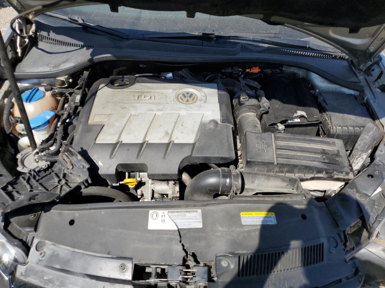 3VWPL7AJ3EM619828 2014 Volkswagen Jetta Tdi