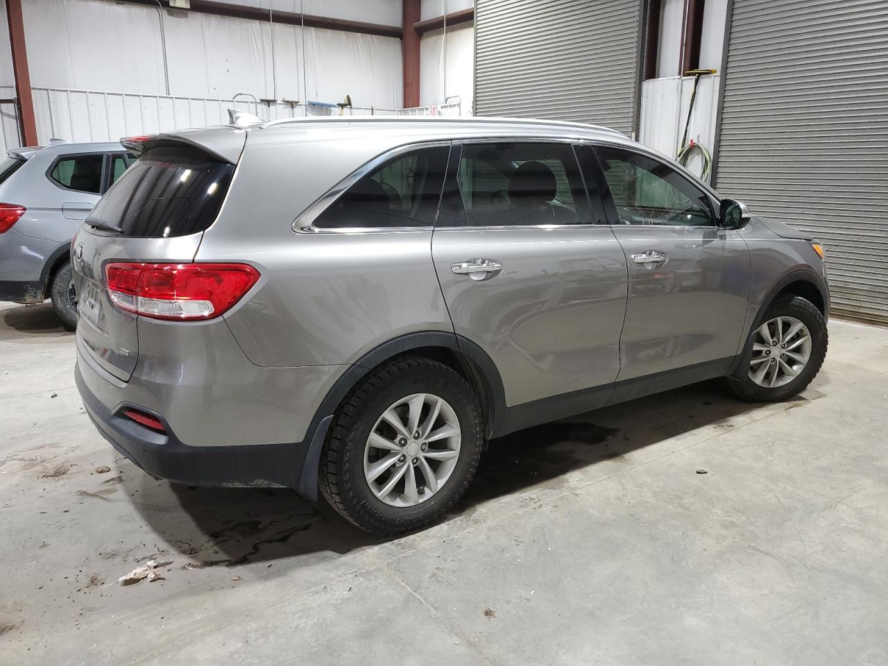 2018 Kia Sorento Lx vin: 5XYPG4A38JG415783