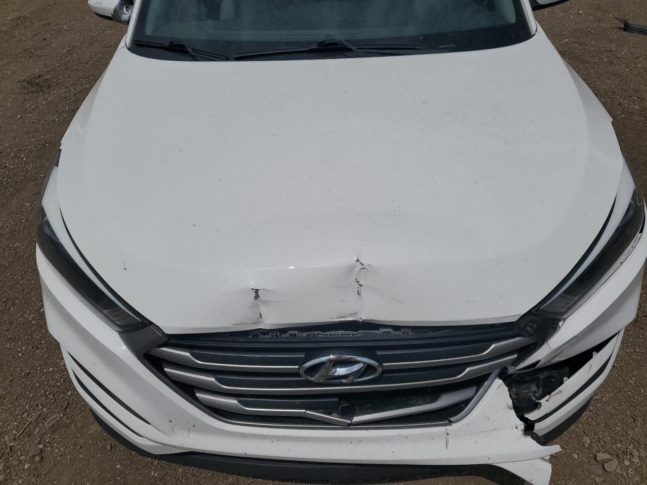 KM8J23A43JU824436 2018 Hyundai Tucson Se