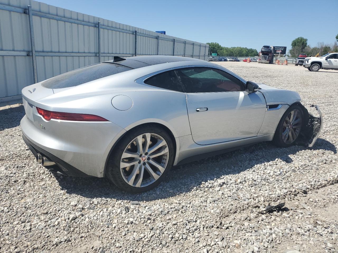 SAJWA6DA8FMK19613 2015 Jaguar F-Type R