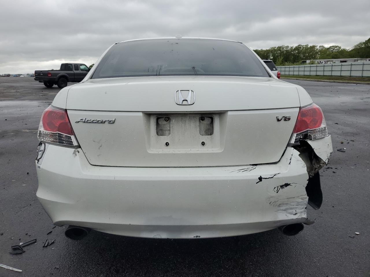 1HGCP3F80AA001783 2010 Honda Accord Exl