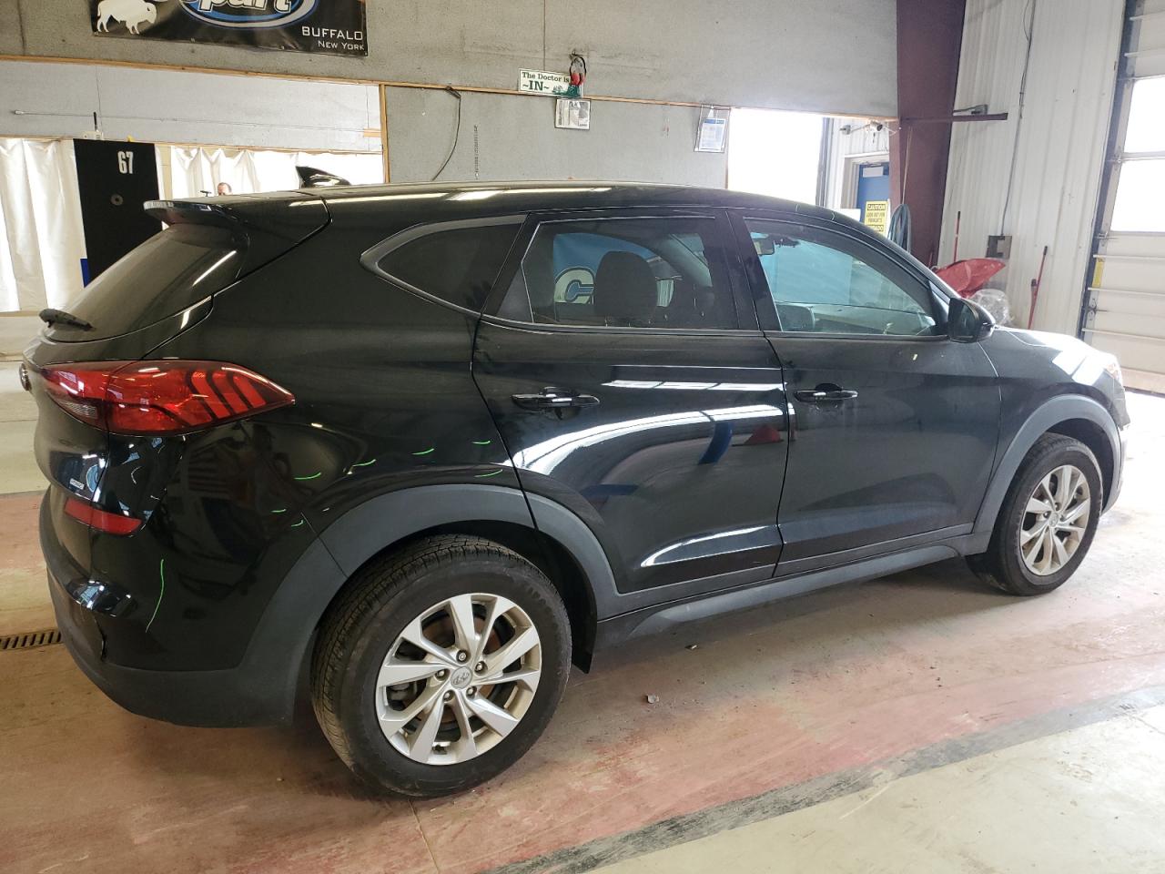 KM8J2CA49KU038559 2019 Hyundai Tucson Se