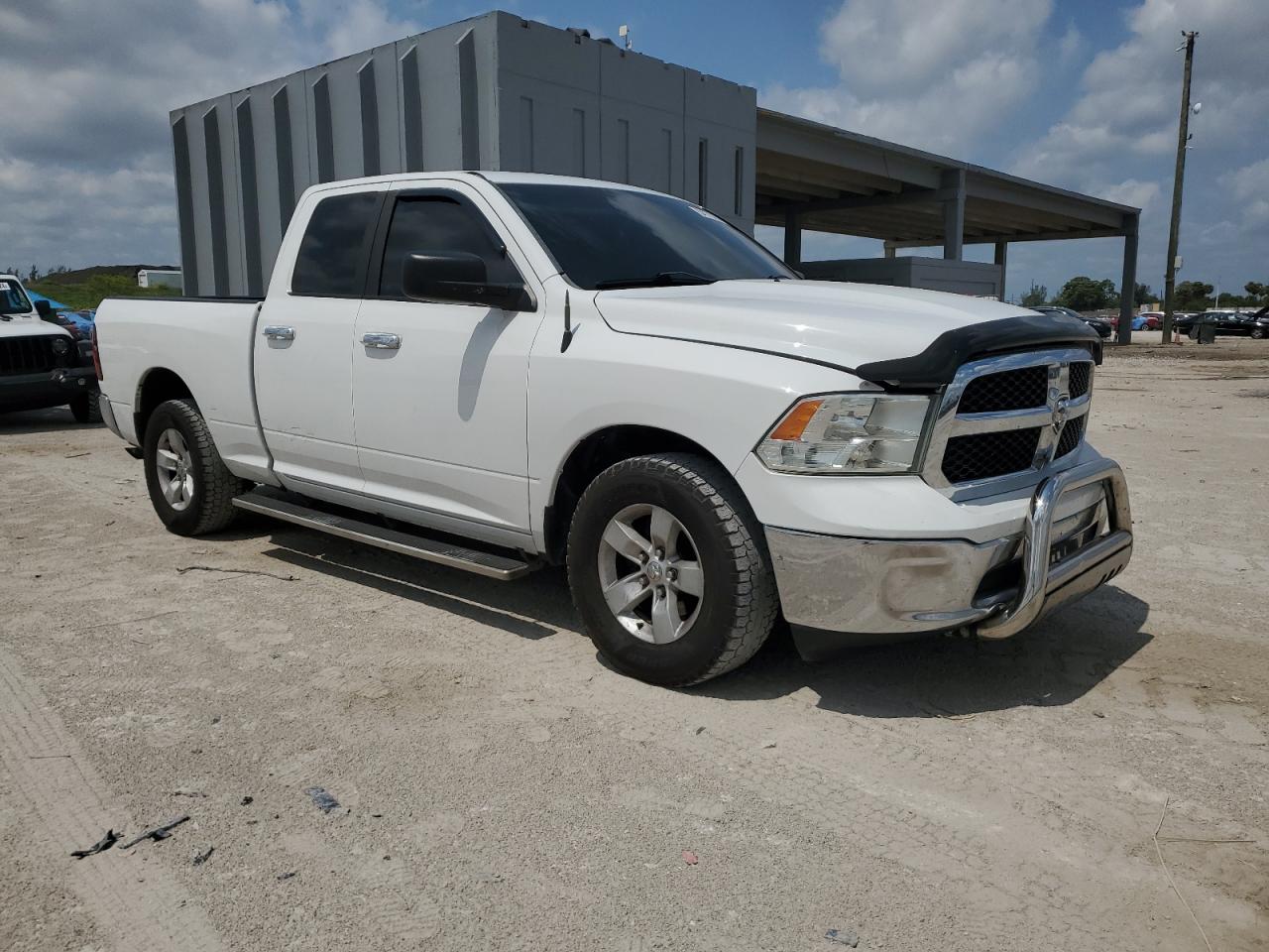 1C6RR6GT2GS227292 2016 Ram 1500 Slt