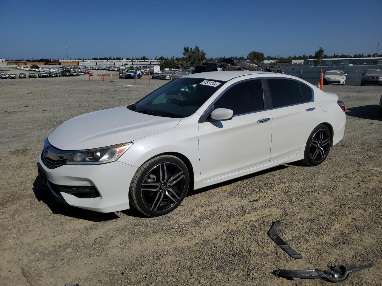 1HGCR2E58GA125353 2016 Honda Accord Sport