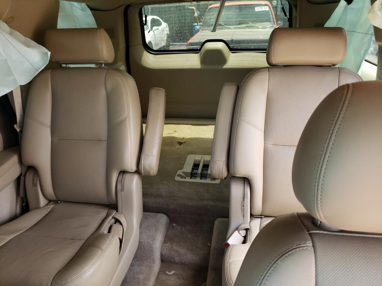 1GNUKCE02AR152467 2010 Chevrolet Tahoe K1500 Ltz