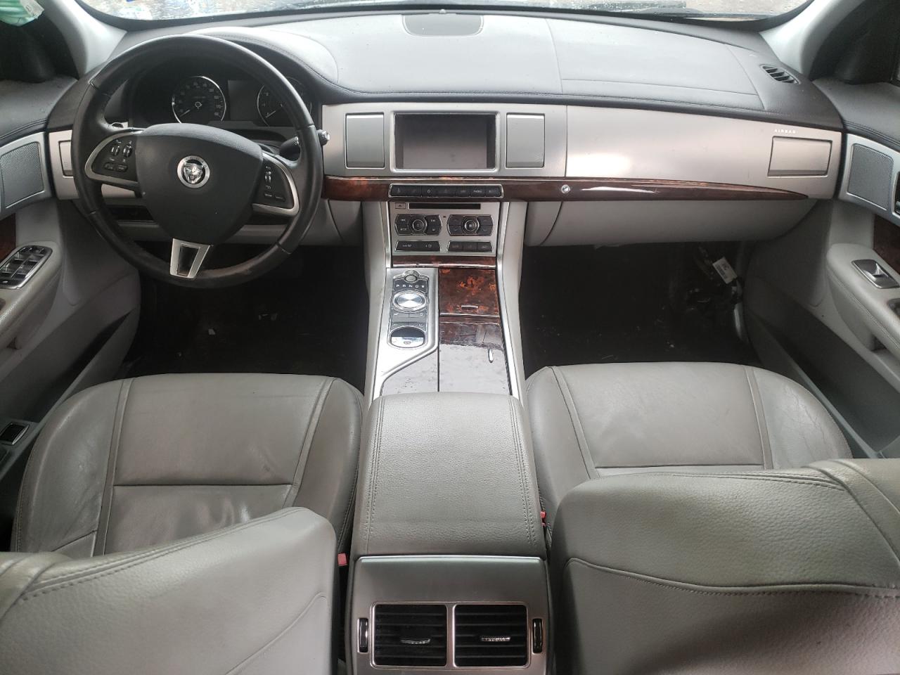 SAJWA0FB1CLS37763 2012 Jaguar Xf