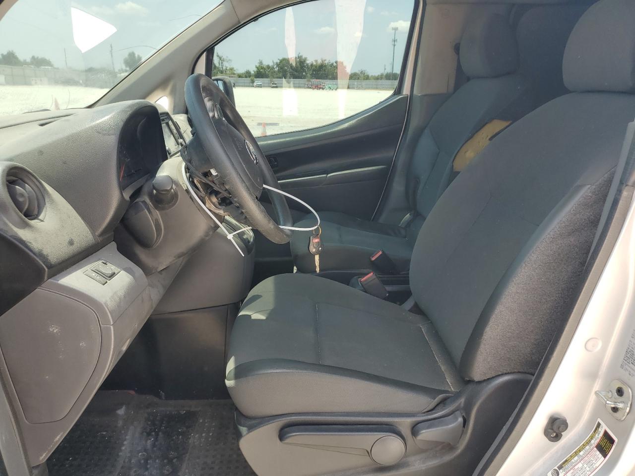 3N6CM0KN4FK690439 2015 Nissan Nv200 2.5S