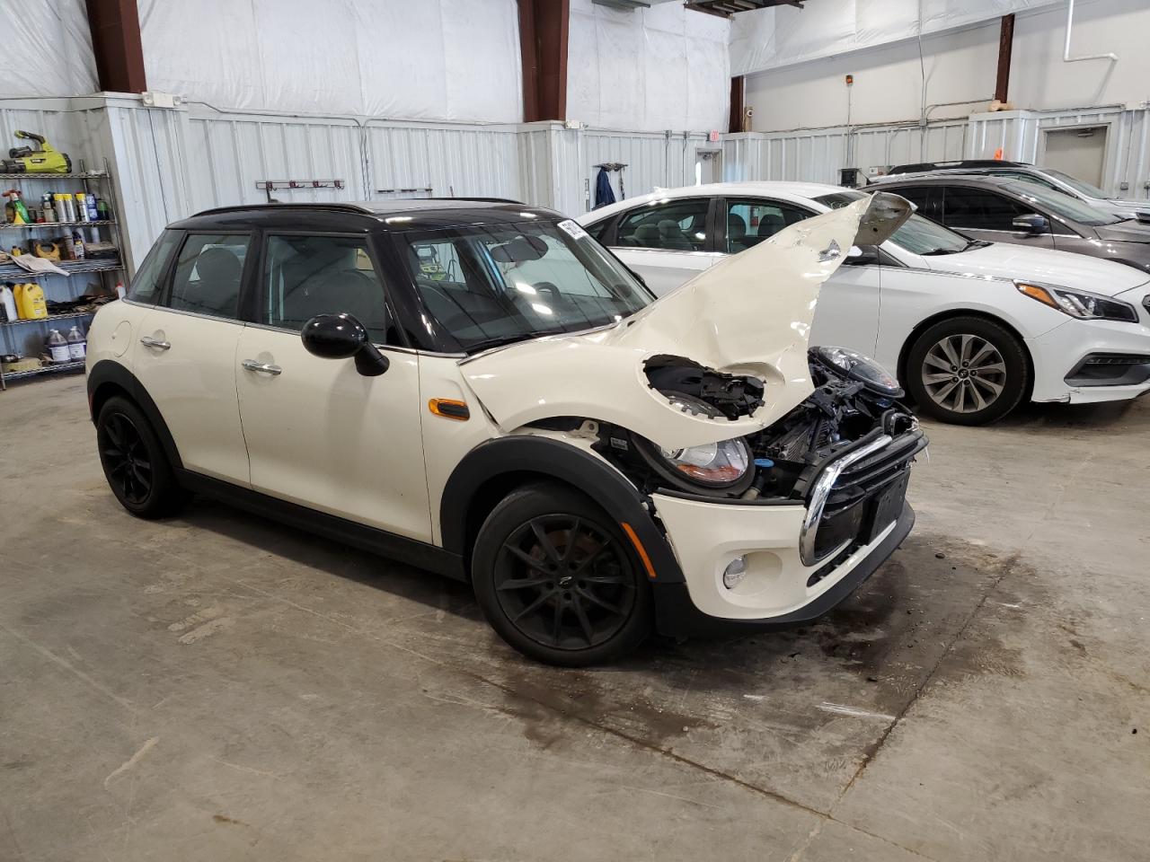 WMWXU1C36H2F78215 2017 Mini Cooper